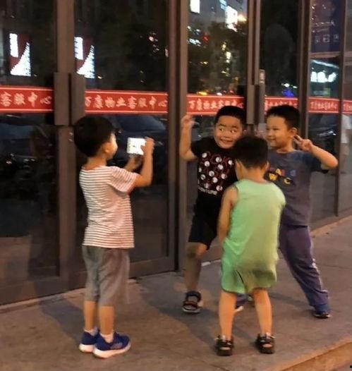 娱乐吃瓜的头像图片男生